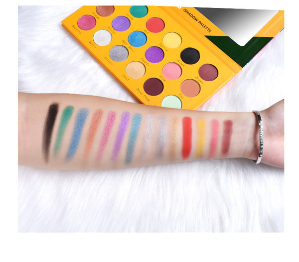 18 Color Diary Eyeshadow Pearly Matte Burst Eyeshadow